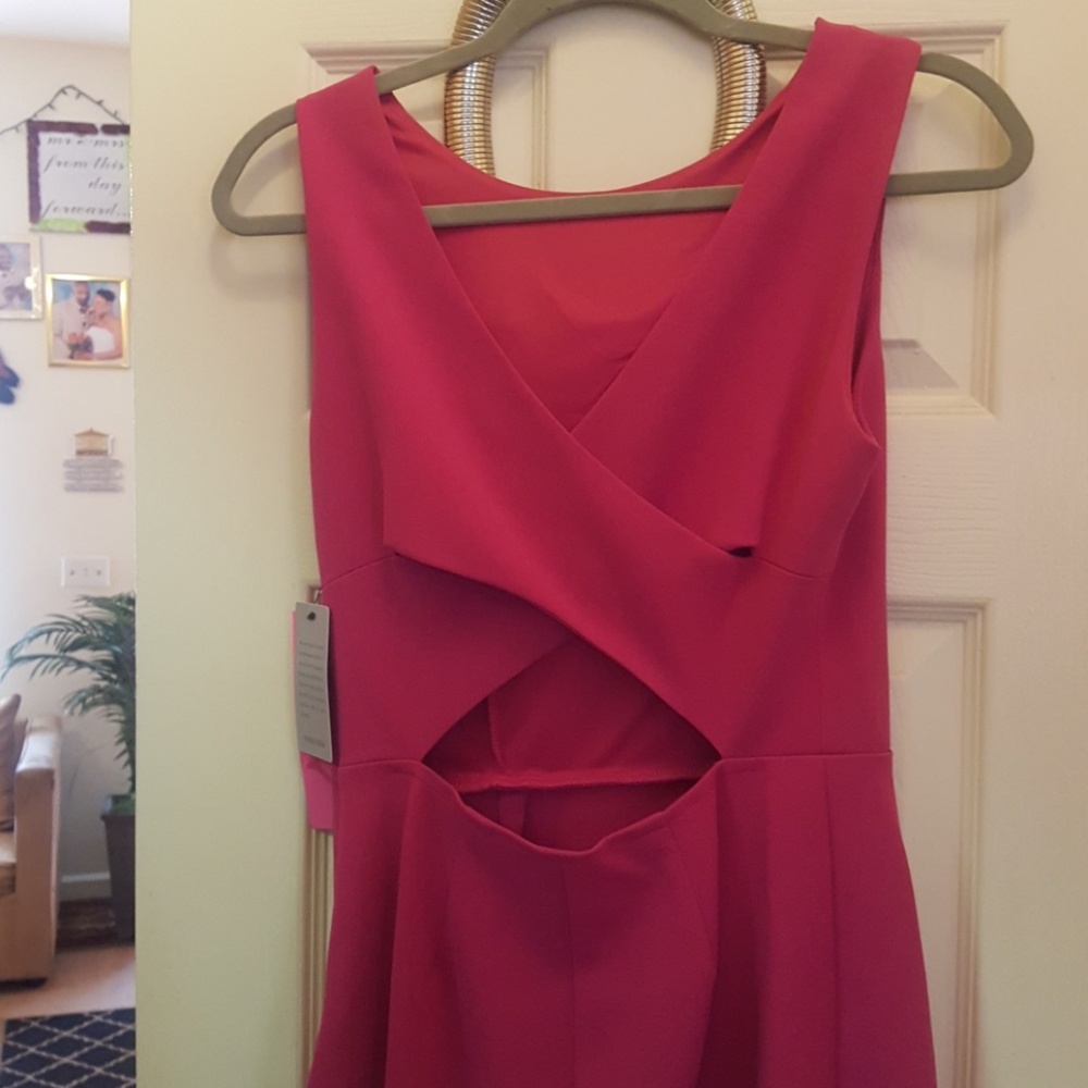 Dress - Picture 4 of 8